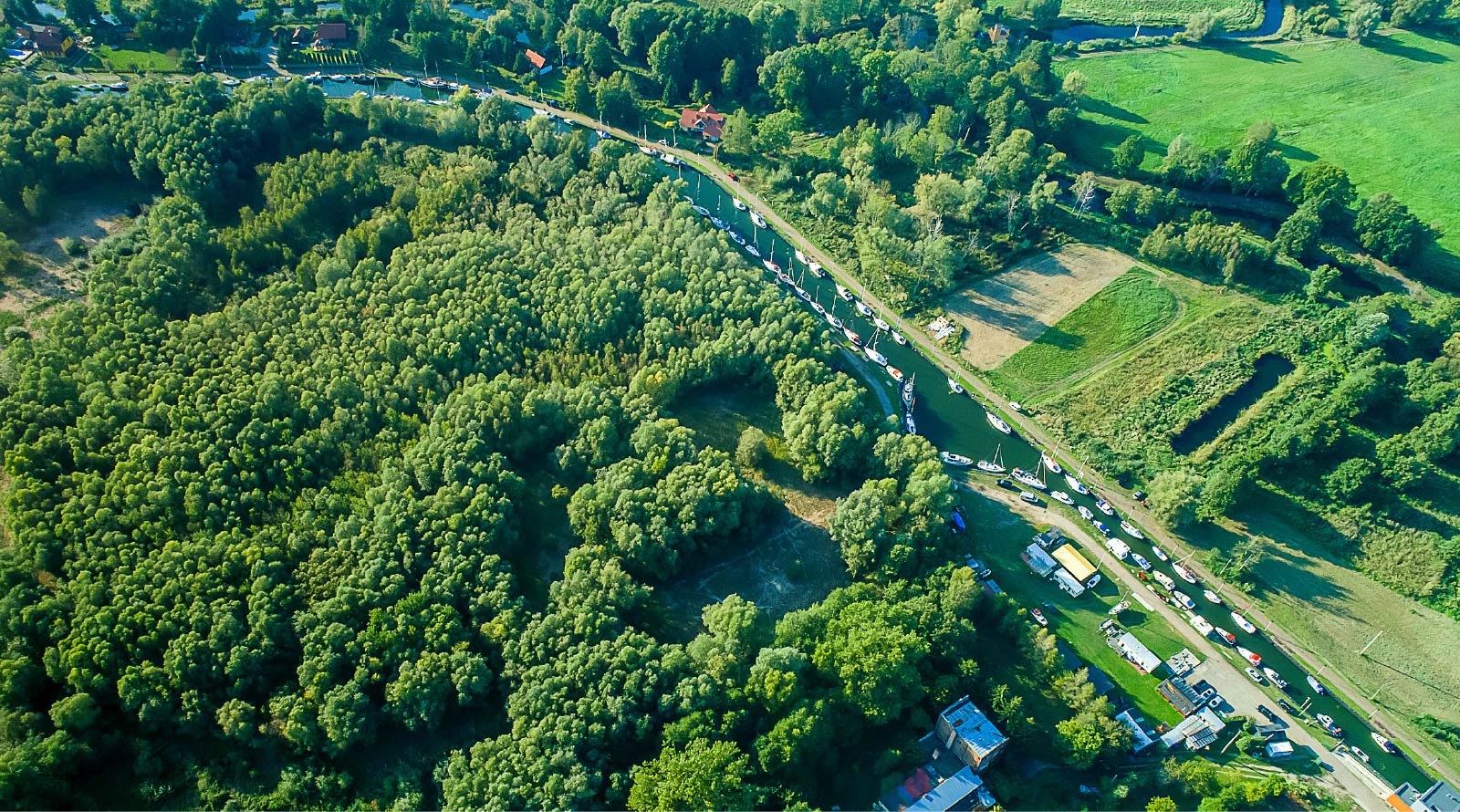 Przystań jachtowa na Kanale Młyńskim